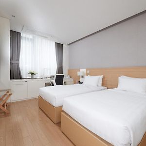 Habitación Superior con 2 Camas Individuales